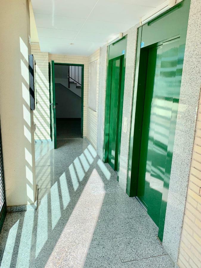 Apartamento - Wifi Free - Piscina 250 M Playa 坎布里尔斯 外观 照片